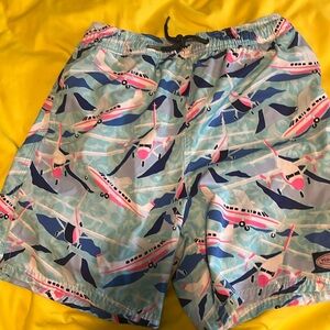 Vineyard Vines Size Medium Airplane Swim Trunk